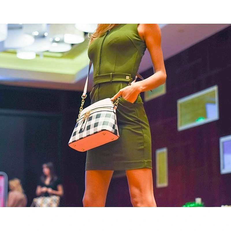 Vitory 2020 Spring fashion show No 011 Lady pu crossbody bags