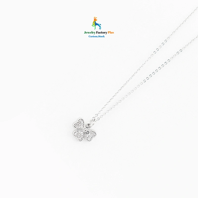 clover leaf necklace