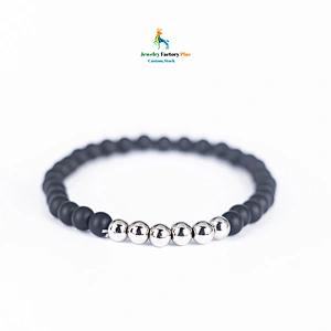 simple beaded bracelet
