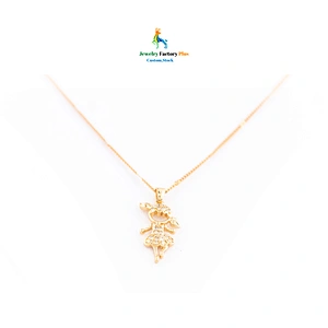 pretty girl necklaces