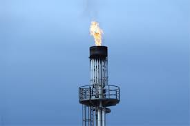 What is the principle of the UV spectrum detection of gas?