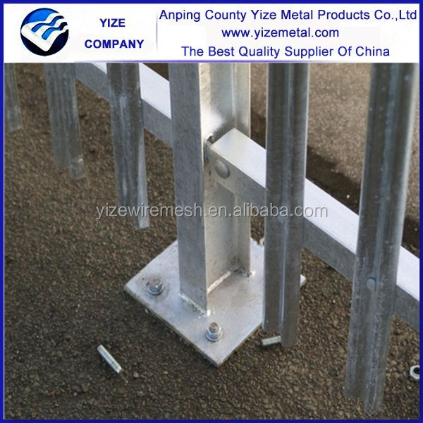 Palisade fence 62