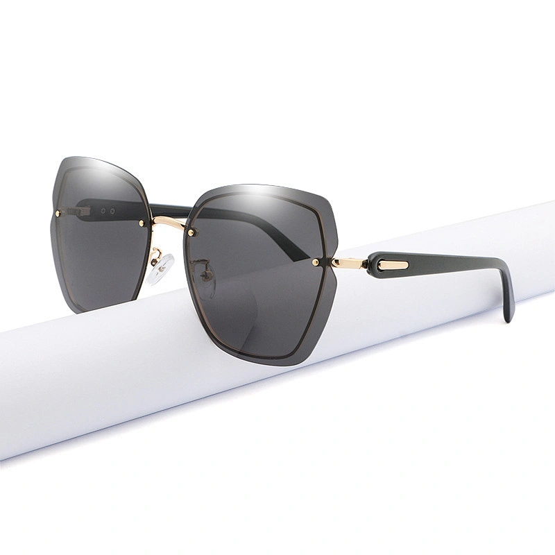 New outdoor sunglasses women's round pattern frame sunglasses protect eyes from ultraviolet rays