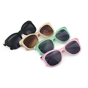 High Quality Luxury Uv400 Glasses Subglasses Women Plastic Sunglasses