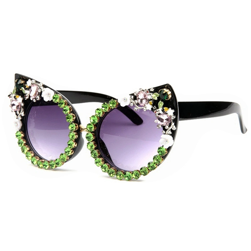 NEW sunglasses female fashionable joker flower sets diamond hand-made glasses seaside holiday sunglasses retro cat eye