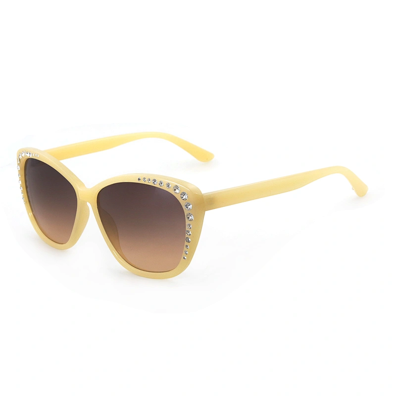 2020 Hot Selling Luxury Shades Women Plastic Frame Uv400 Sunglasses