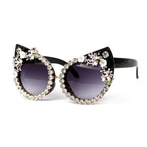 NEW sunglasses female fashionable joker flower sets diamond hand-made glasses seaside holiday sunglasses retro cat eye