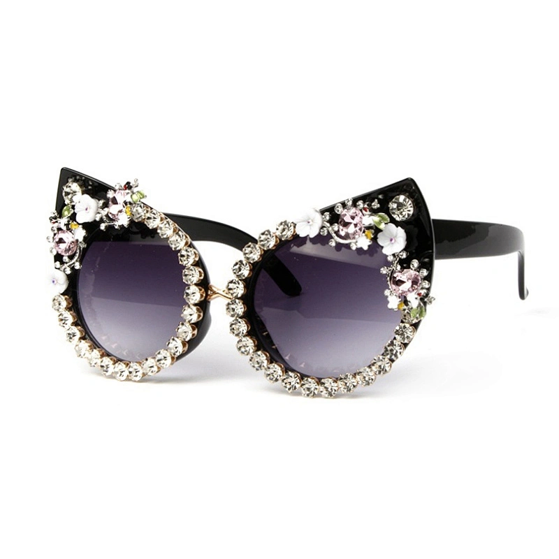 NEW sunglasses female fashionable joker flower sets diamond hand-made glasses seaside holiday sunglasses retro cat eye