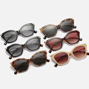 New lady fashion cat eye frame sunglasses personality trend set diamond sunglasses
