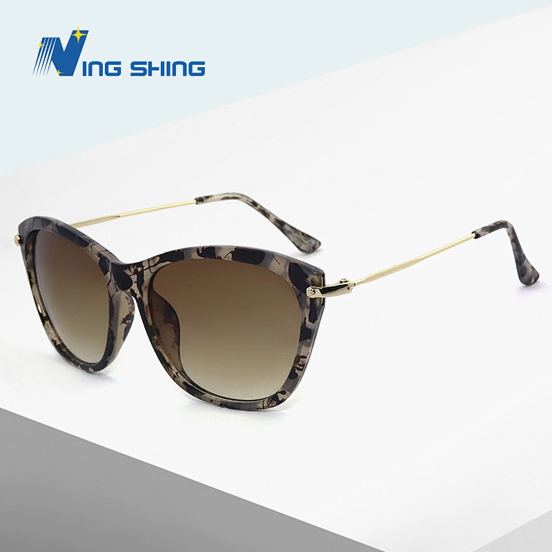 2020 New arrival eyewear eyeglasses Fashion Ladies frames Sunglass plastic & brass frame and coated brown lens
