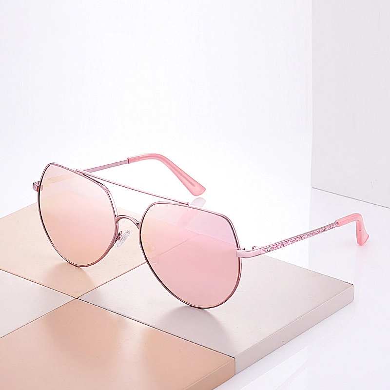 2019 New women fashion retro sunglasses, round large frame sun visor, trendy metal sunglasses