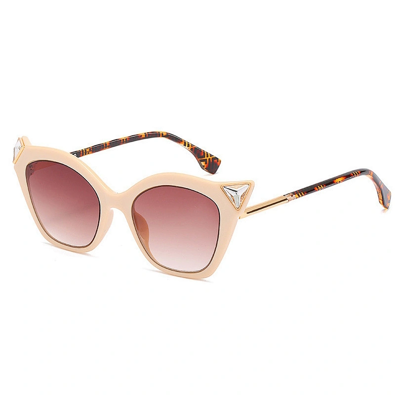 New lady fashion cat eye frame sunglasses personality trend set diamond sunglasses