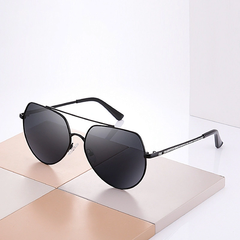 2019 New women fashion retro sunglasses, round large frame sun visor, trendy metal sunglasses