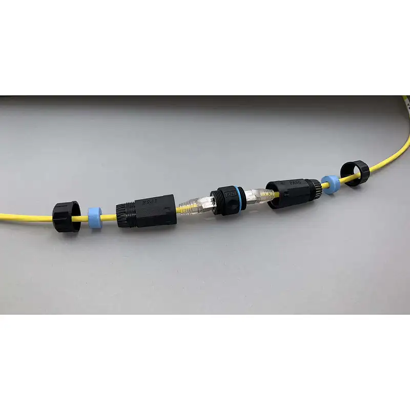 Waterproof RJ45 in-line coupler Cat6 shielded type