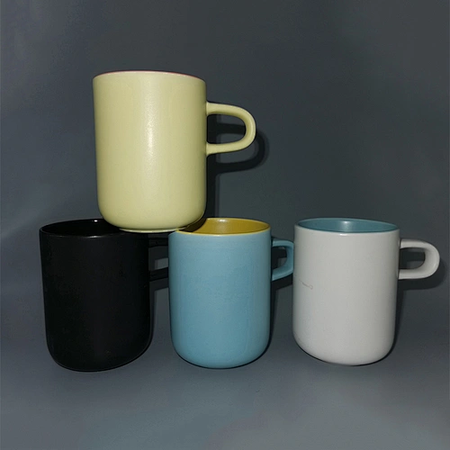 Color glazed mug