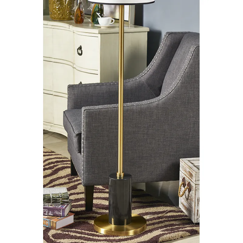 AMB0042