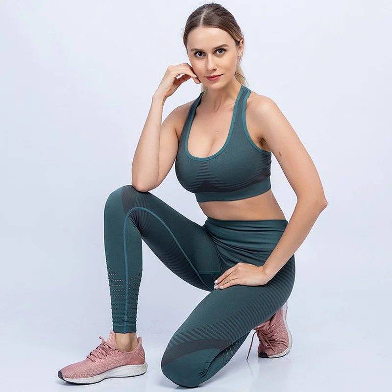 Wholesale tight fitness clothing yoga wear activewear sportswear