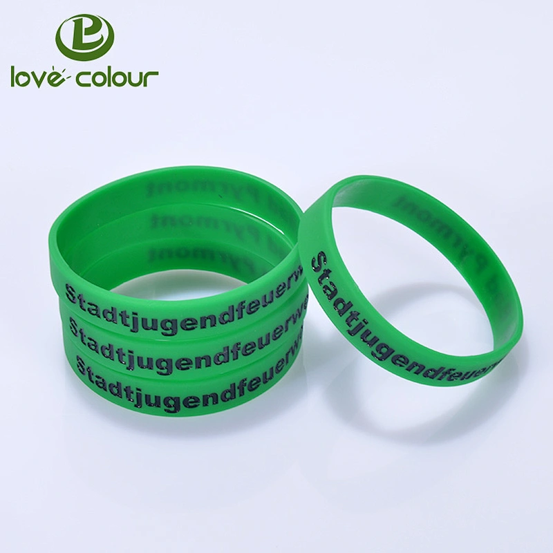 Free sample custom silicone wristbands wholesale Unisex cool rubber bracelets