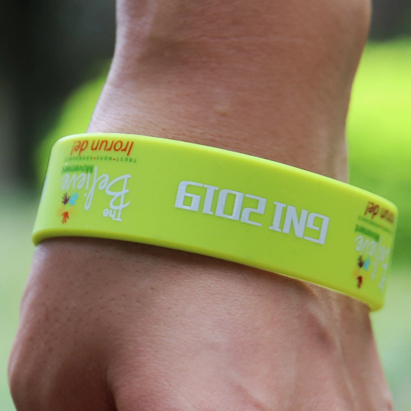 Popular Promotional Rubber Silicone Event Custom Thin Wristbands