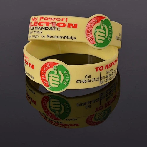Popular cheap debossed wrist band silicone/custom rubber bracelet