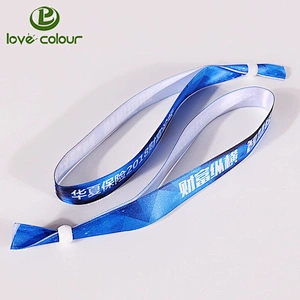 GUANGZHOU manufacture one time use wristbands with metal clip