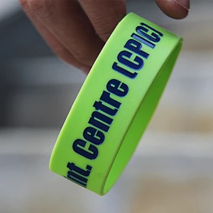 Custom Recycle use for charity silicon bracelets