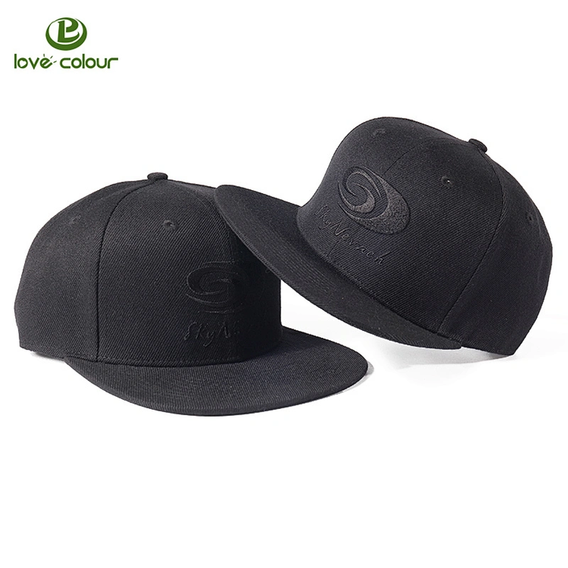 6 Panel Black Embroidered Custom Snapback Cap