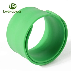 Custom slap silicon wrist band silicone bracelet for promotion