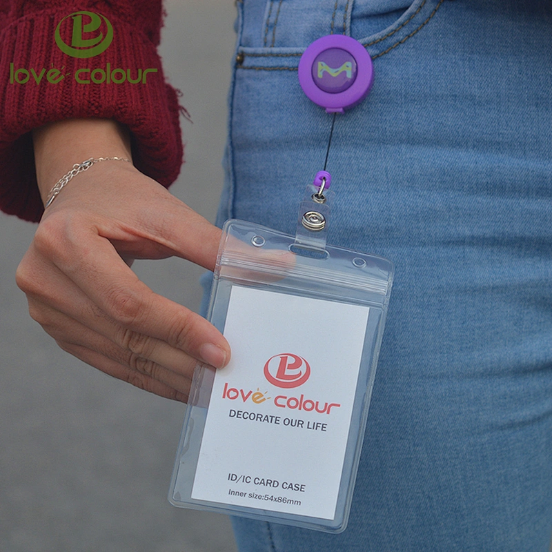 Custom Vertical ID Badge Holders Waterproof Plastic PVC Card Holder