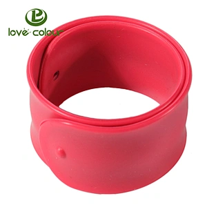 Customized printing silicon snap bracelet slap wristband for wholesale
