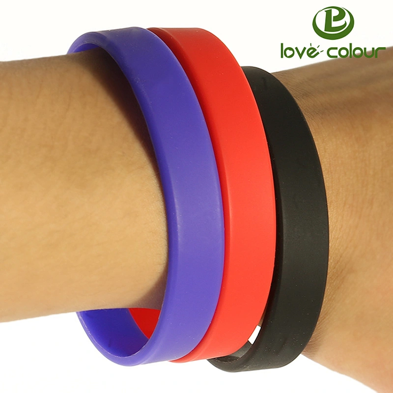 Silicone bracelet custom printed raised lettering with color