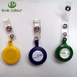 Cheap promotion colorful round plastic reel badge , retractable badge reel