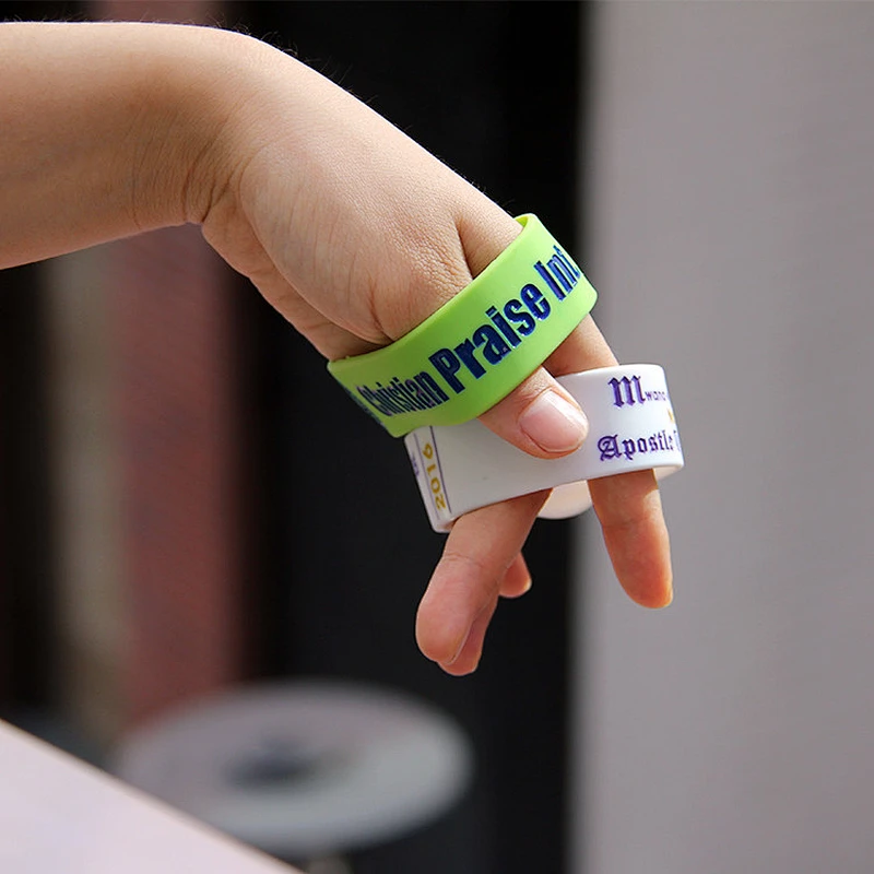 Custom Recycle use for charity silicon bracelets
