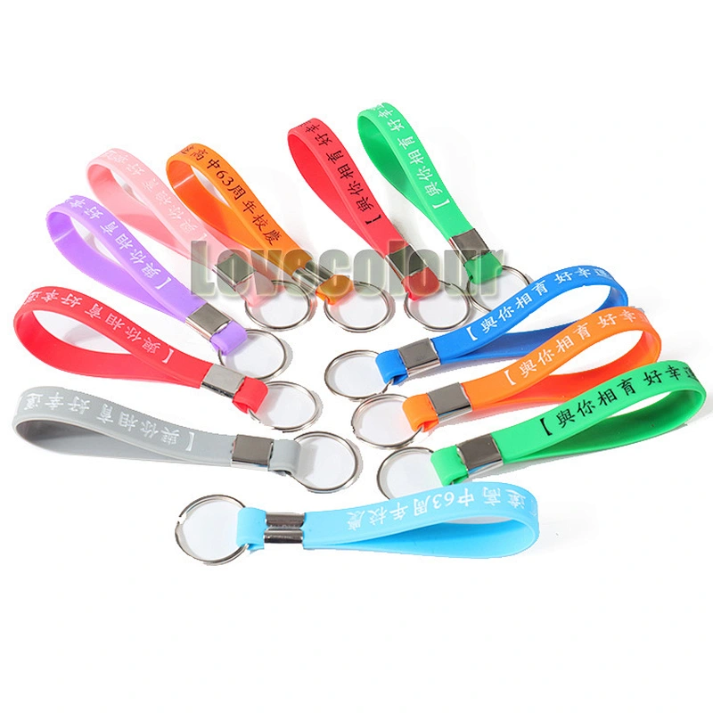 Wholesale fashion custom silicone wristband keychain for promotion