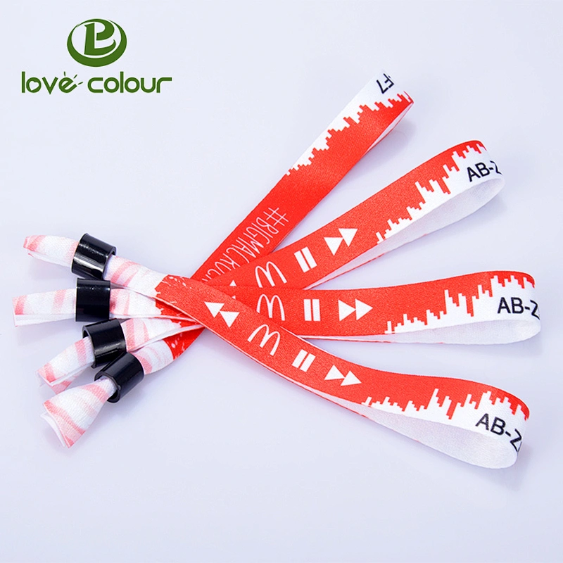 GUANGZHOU manufacture one time use wristbands with metal clip
