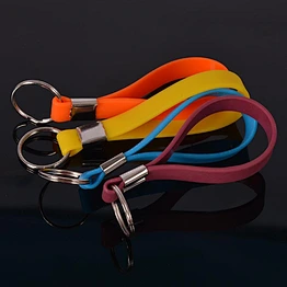 Custom new silicone hand band bracelet/silicone wristband with keyring