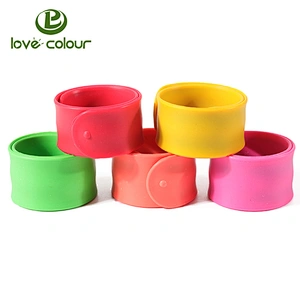 Fashion Custom Silicone Material Clap Wristband Snap Bracelets