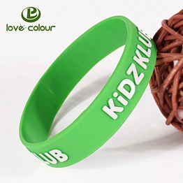 Embossed silicone rubber bracelets / wristbands