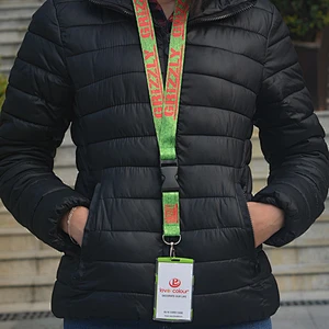 Fashion Style Polyester Material Customized Silkscreen Printing Neck Strap Lanyards