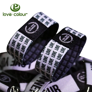 Polyester stretch wrist band bracelet with custom logo elastic fabric reusable wristband