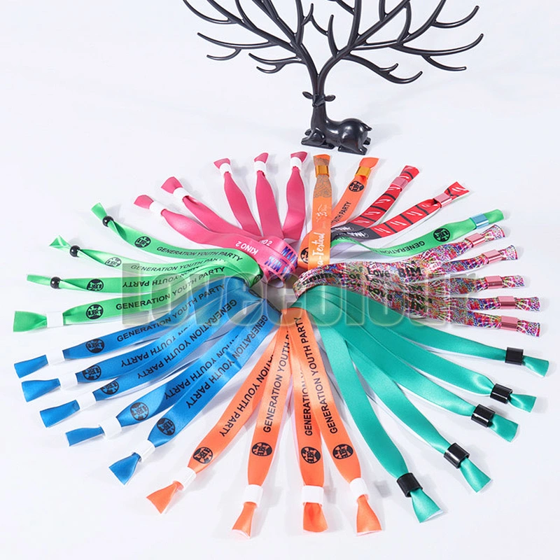 Modern style polyester festival event fabric wristband for wholesale