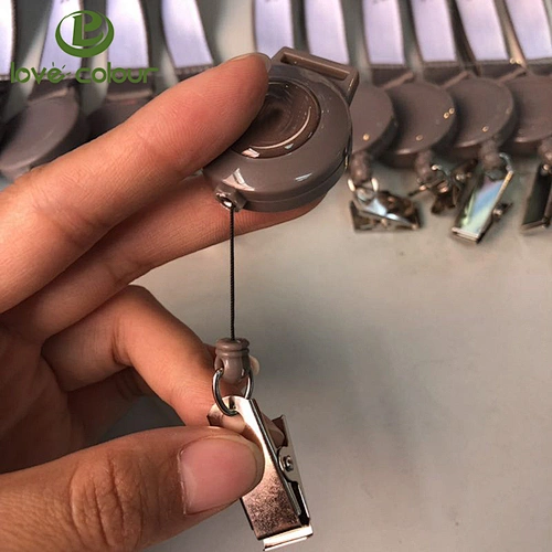 Custom 25MM Retractable epoxy logo badge holder for lanyard