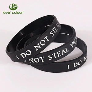 Custom Embossed Printing Sport Team Silicone Wristband For Men