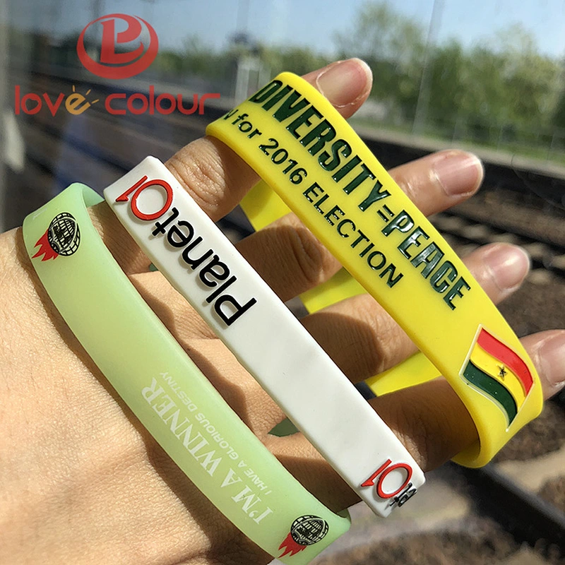 Custom silk print/debossed/embossed rubber silicone bracelet with logo custom silicone wristband