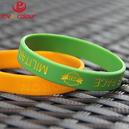 Promotional Silicone Rubber Wristband Custom Cheap 1 inch Wide Debossed Silicone Bracelet