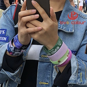 Show off your unique style comfy elastic bracelet/wristbands