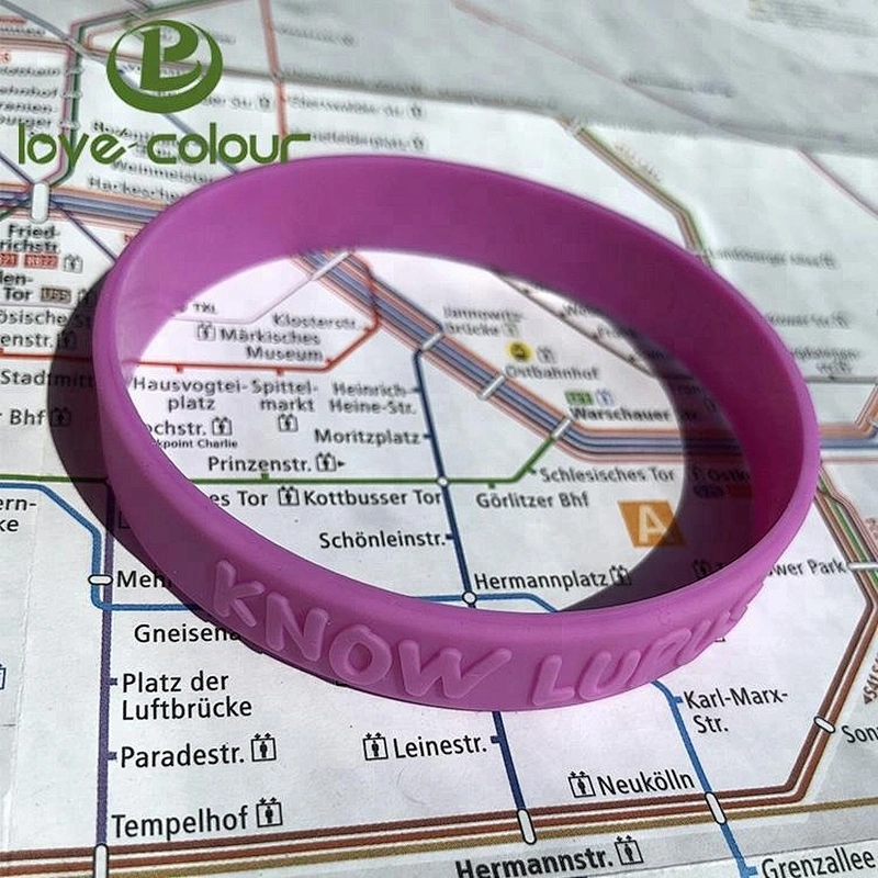 Custom 2 mm silicone high quality custom wristbands