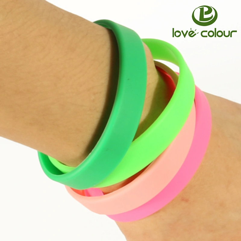 Factory direct supply cheap sell custom Thin blank Silicone Bracelet