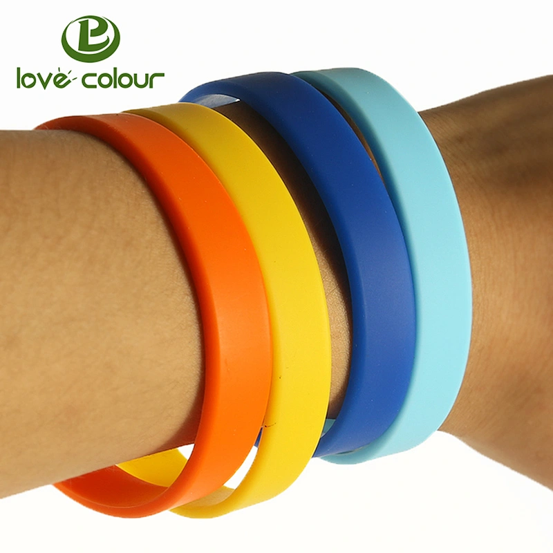 Factory direct supply cheap sell custom Thin blank Silicone Bracelet