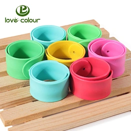 Silicone material custom slap bracelets snap wristband with low price